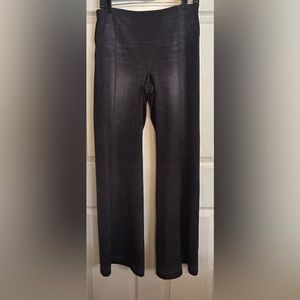 Lucy brand black acid wash effect flare leggings size medium